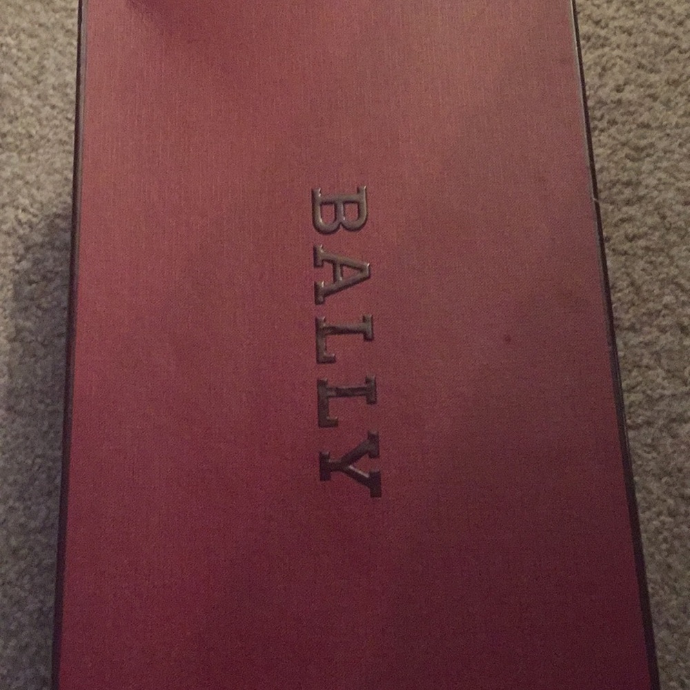 Bally carbon calf Laminate